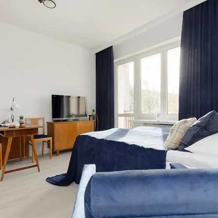 Beautiful Grochowska Studio With Balcony By Renters *